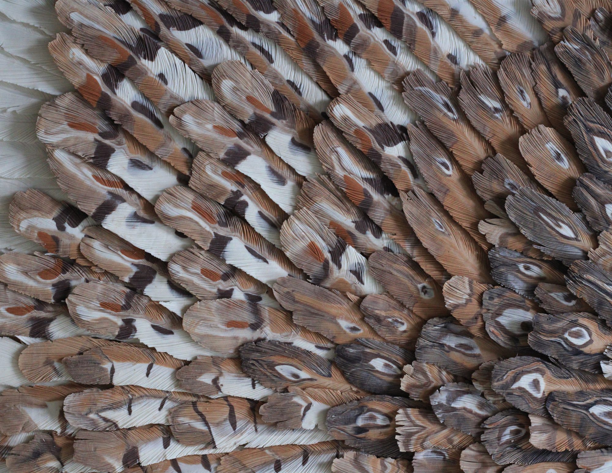 Pièce d'art en porcelaine exposée à la galerie d'EMPREINTES