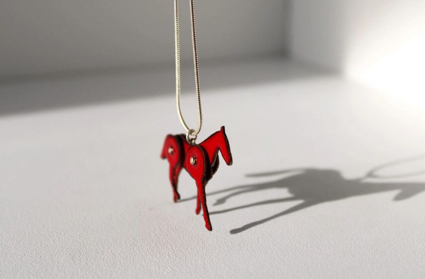 Pendentif cheval Diana Florez